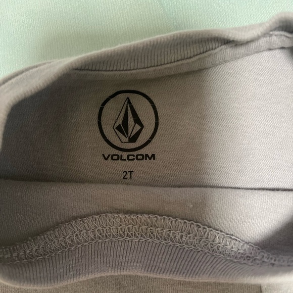 Volcom Short Sleeve Tee - Picture 3 of 3